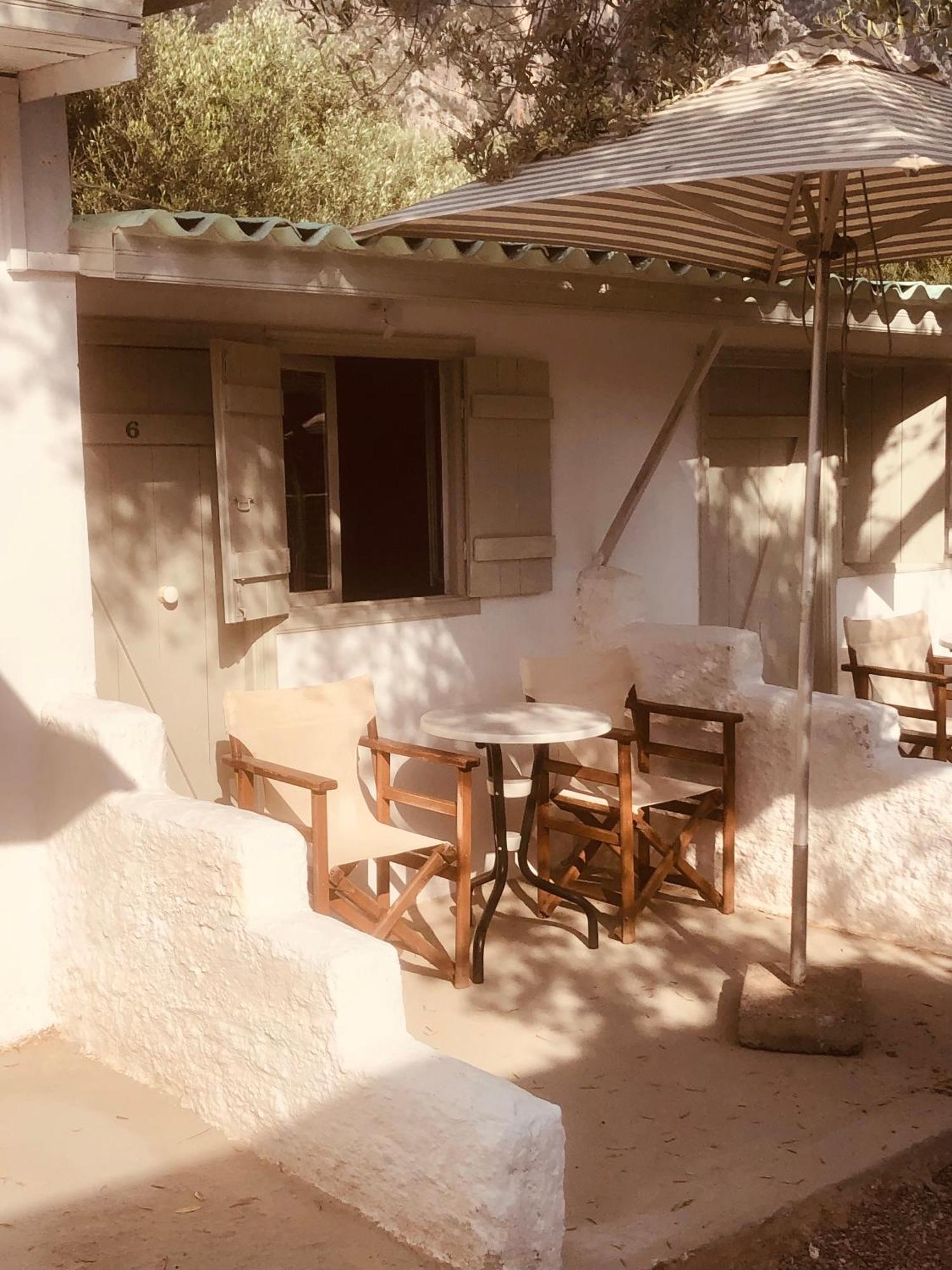Barreira Beachfront Rooms 6 Kalamata Ngoại thất bức ảnh