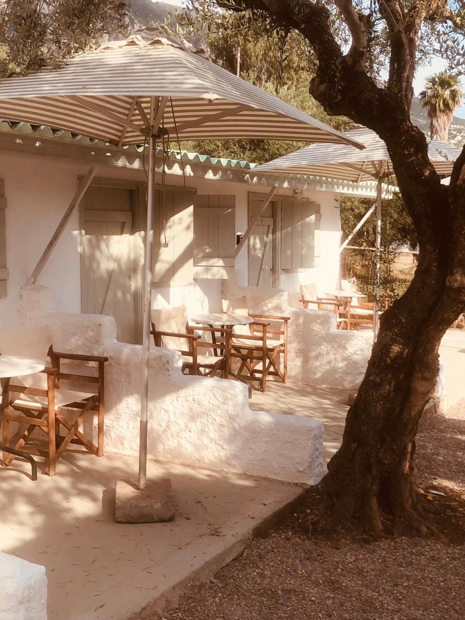 Barreira Beachfront Rooms 6 Kalamata Ngoại thất bức ảnh